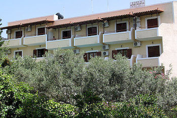 Voula Apartments Aegina Bagian luar foto